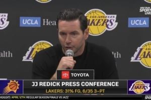 雷迪克：太阳整个9月有19名球员在一起合练 这不是借口而是现实